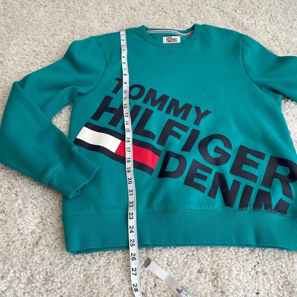 Tommy Hilfiger Denim Reed Green Graphic Logo Men’s Size Medium  Sweatshirt - Picture 9 of 10